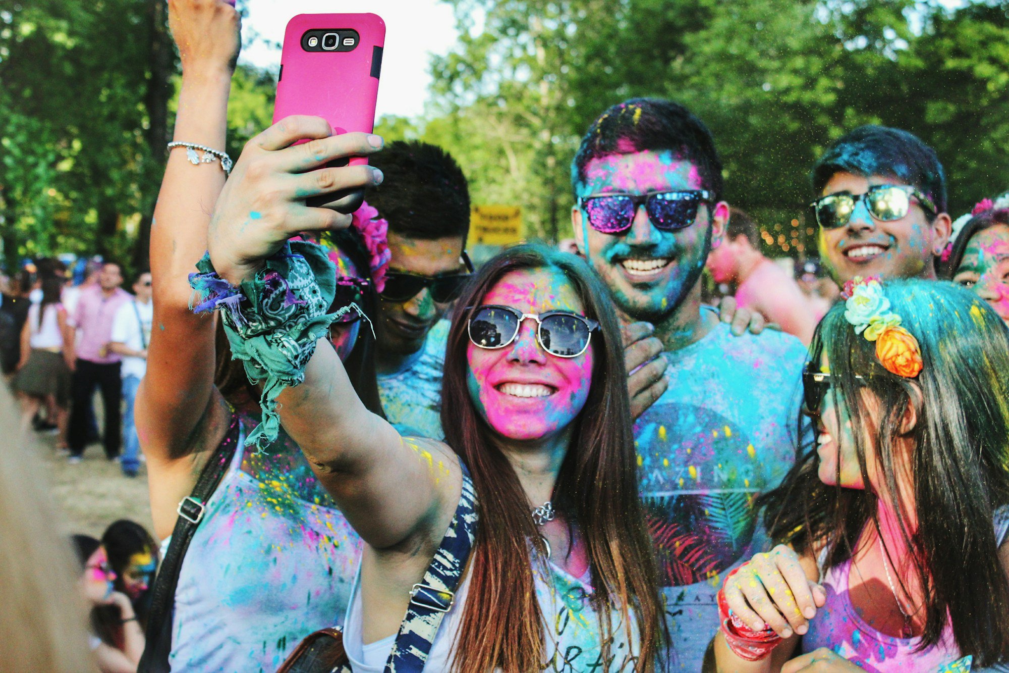 The Role of User-Generated Content in B2B Marketing: Engaging Many Marketers